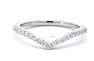 14 Karat White Curved Prong Band